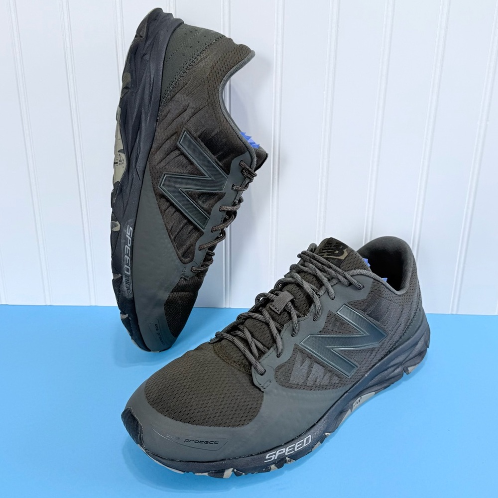 New Balance Dark Green and Black Sneakers
